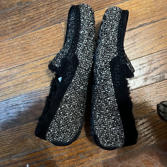 UGG Moccasins - Picture 2 of 16